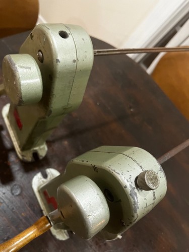 Magnasync Moviola 16mm & 35mm Film Winders / Movie Rewinds long stems - Picture 3 of 7