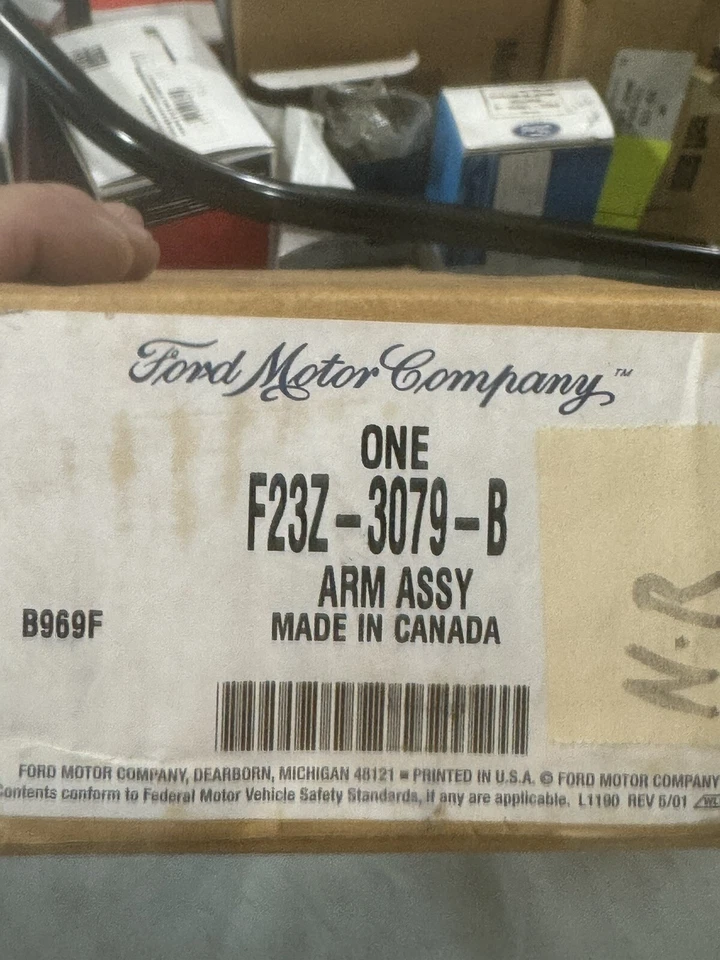 Brazo de control inferior delantero nuevo ford f23z-3079-b 1984-94 escort tempo mercury ln7 lh Foto 2 de 2