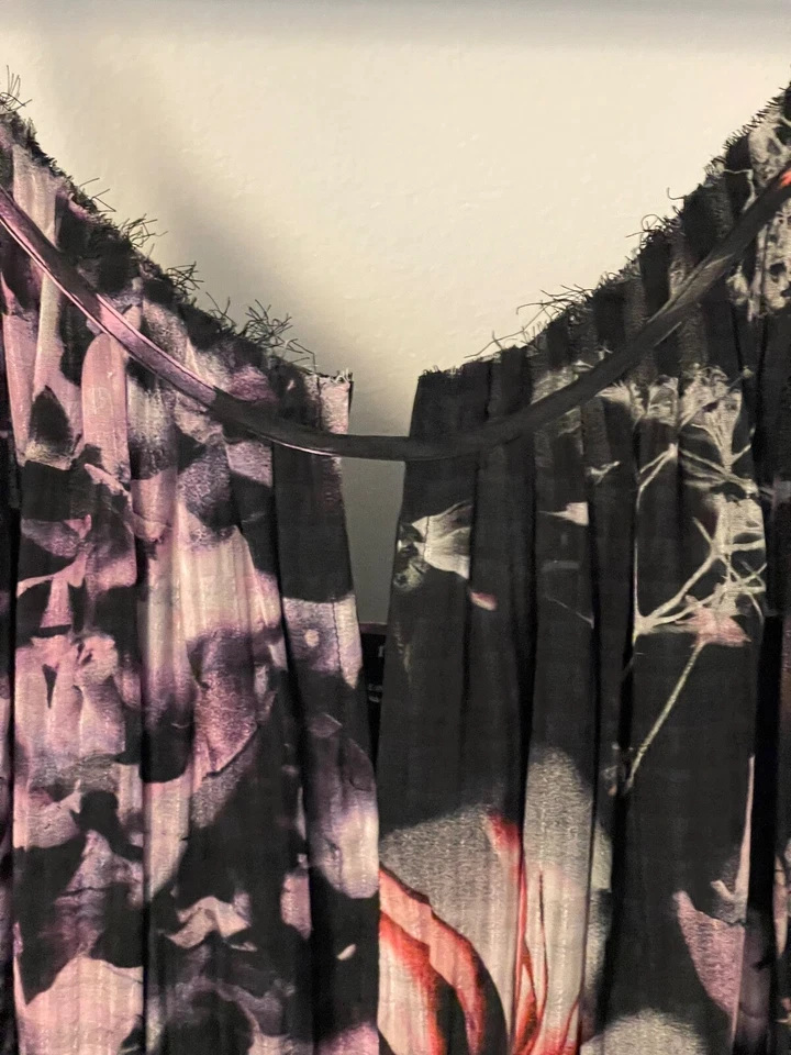 Maxi Vestido Theory Largo Negro con Estampado Floral Rosa Talla P Foto 4 de 4