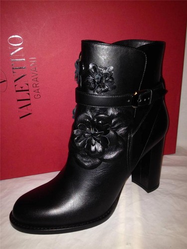Valentino Negro Cuero Flor Floral Con Apliques De Tobillo Botines botas de  tacones altos $1695 | eBay