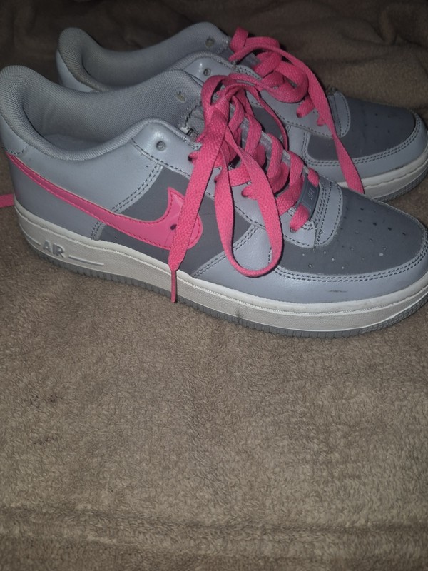 Nike Air Force 1 07 Low Triple Hot Pink Gray Leather AF1
