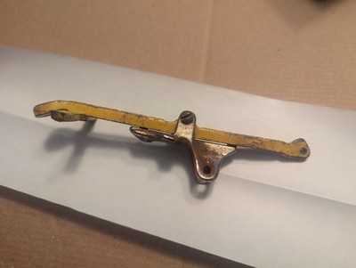 ARCADE MCCORMICK DEERING SPREADER HITCH