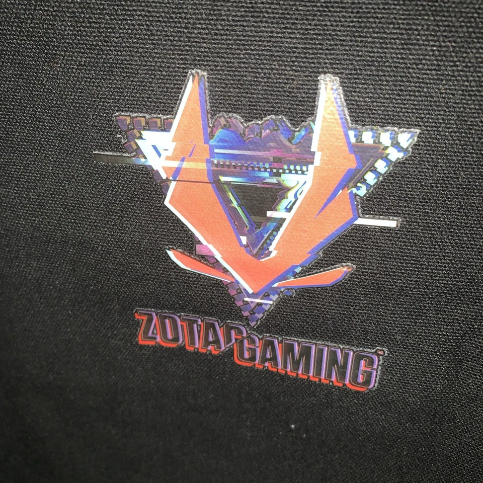 Bolso Zotac y Spider-Man Foto 3 de 4