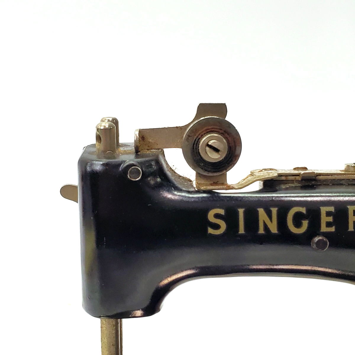 50s Hand Crank Cast Iron Singer Model 20 Toy Sewing Machine