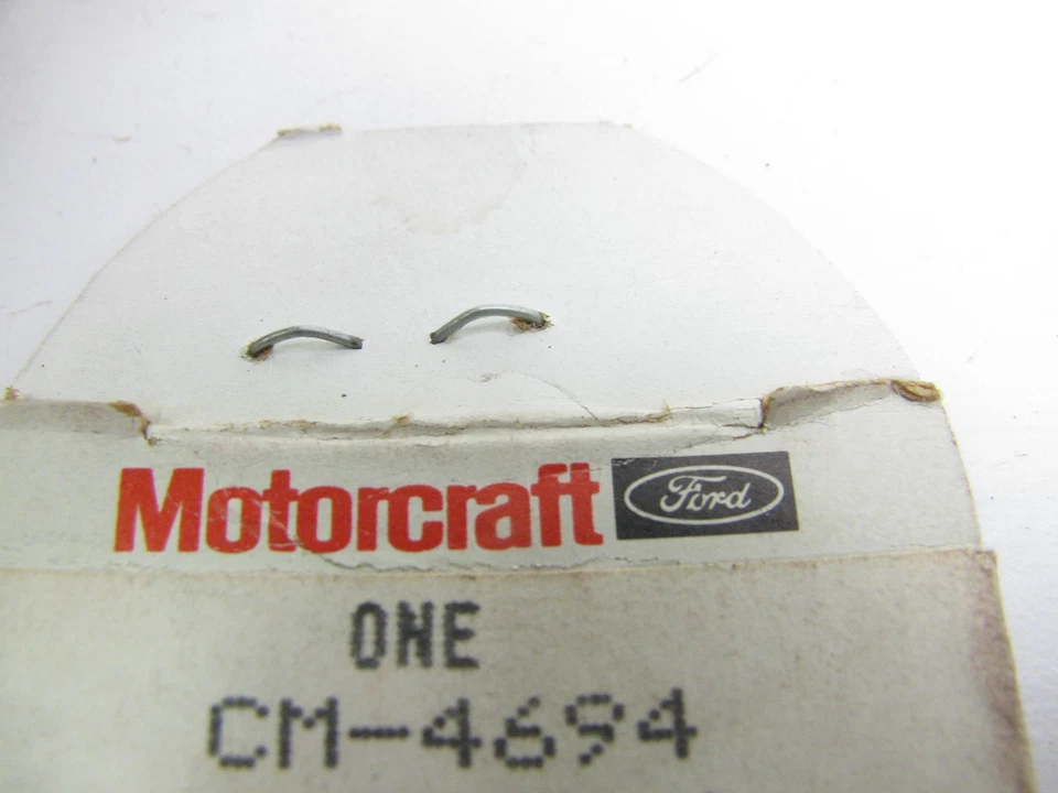 Топливная форсунка Motorcraft CM-4694 1991-1996 Ford Escort & Mercury Tracer 1,8 л-L4 - Изображение 3 из 3