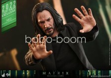 Hot Toys 1/6 scale MMS657 The Matrix Neo Keanu Reeves Action Figure In Stock