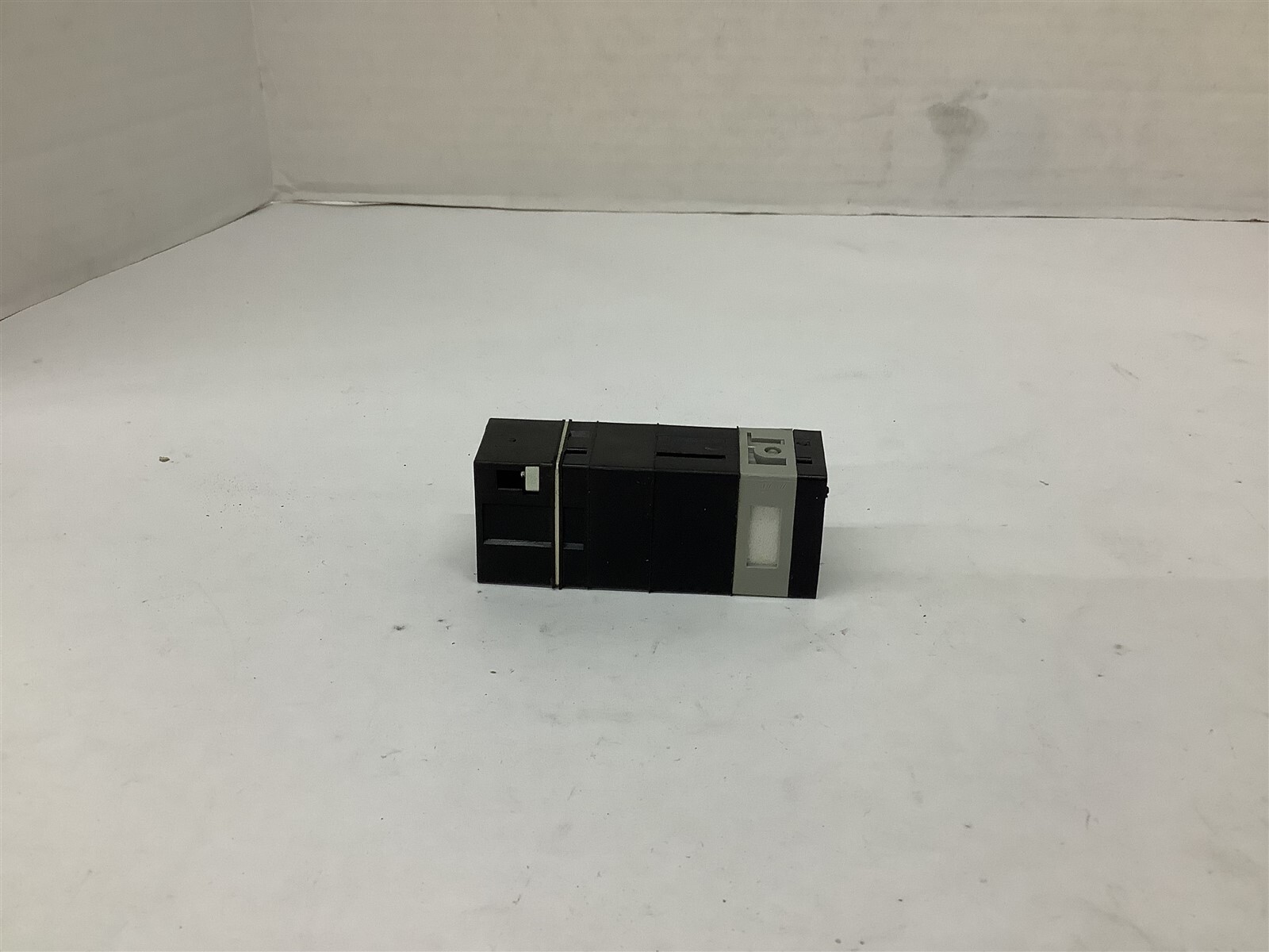 Picture 5 of 6