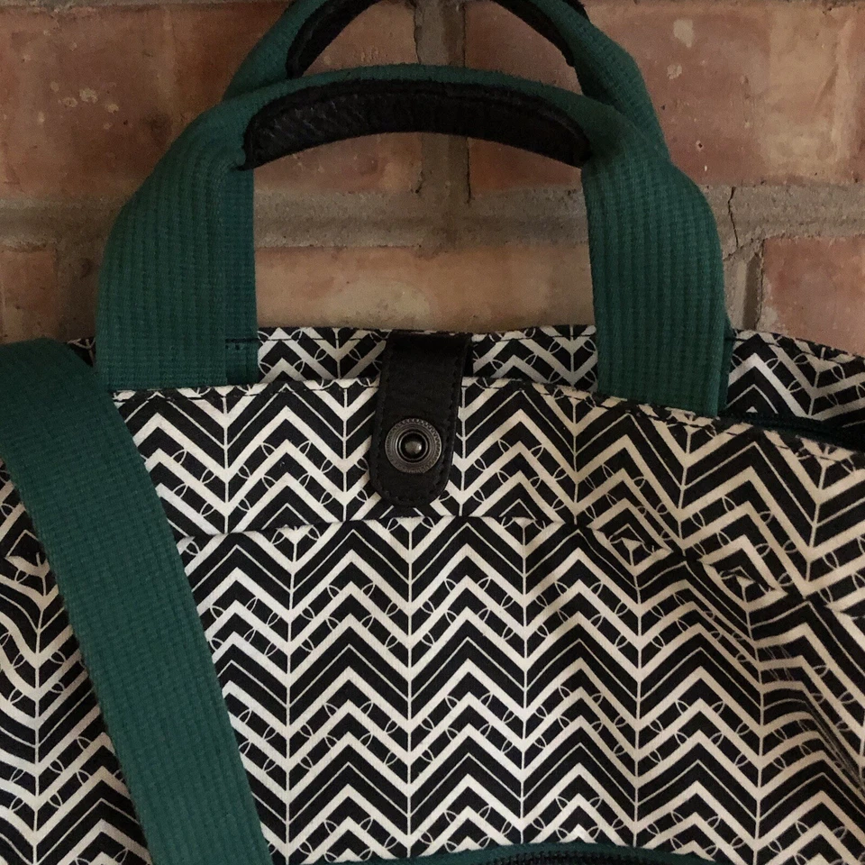 Timbuk2 сумка с короткими ручками холст зеленый черный трансформируемый складной геометрический большой расширяемый - Изображение 4 из 4