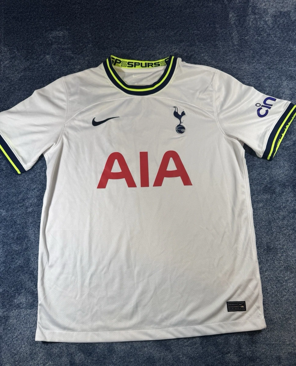Preços baixos em Tottenham hotspur tamanho L International Club fã