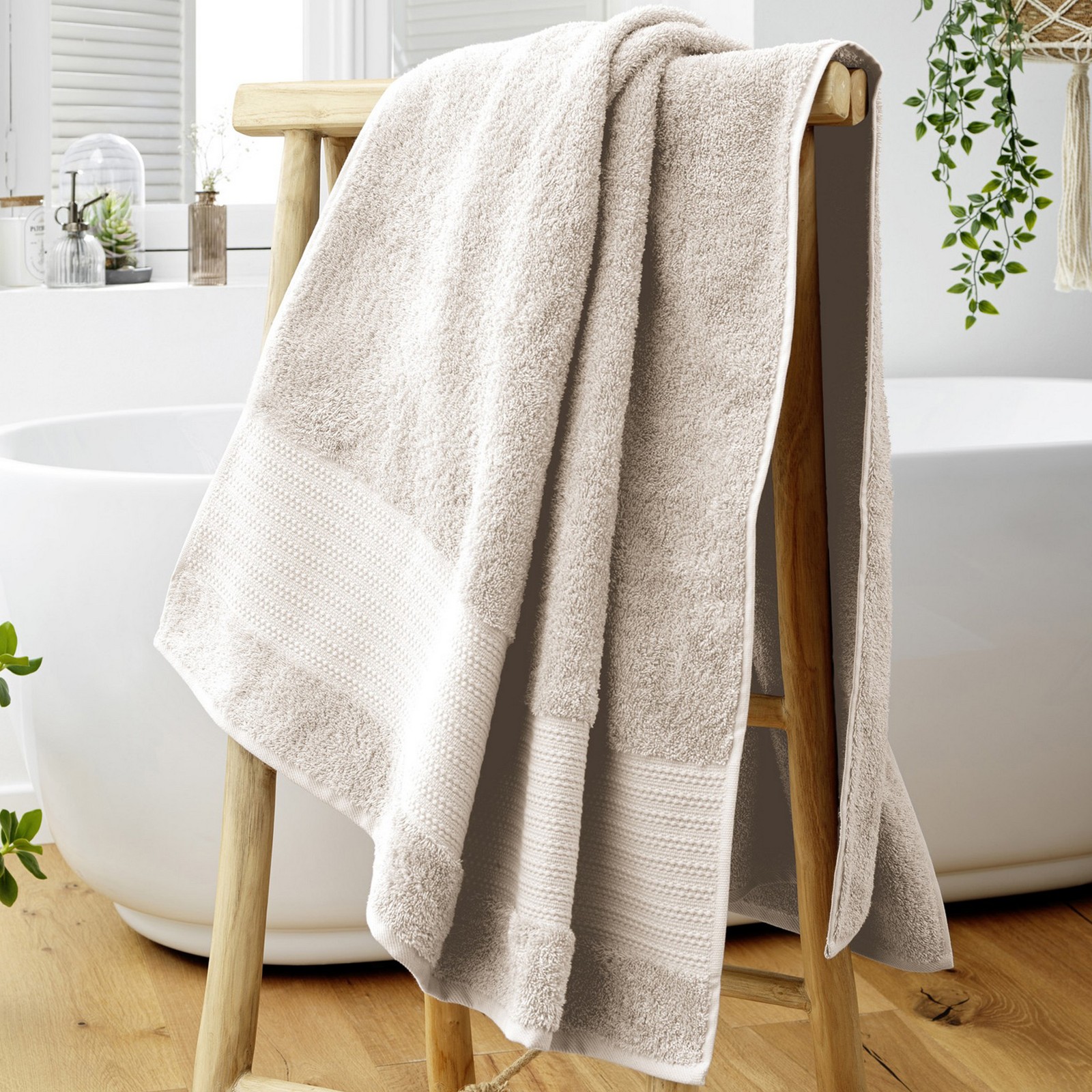 Serviette de bain 90x150 cm coton doux pour peau sensible gamme Pampa