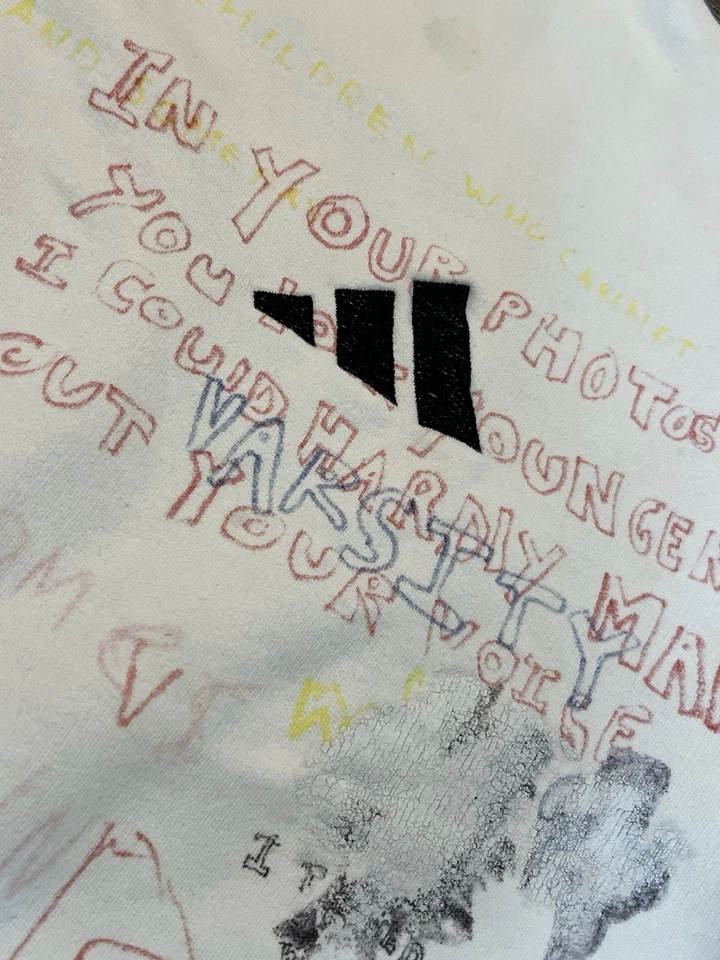 Felpa Uomo Yeezy Stagione 5 X Adidas Girocollo Graffiti Streetwear Taglia Large - Immagine 3 di 4