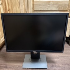 Dell P2217 22 in Widescreen LCD Monitor 1920 X 1080 used with stand