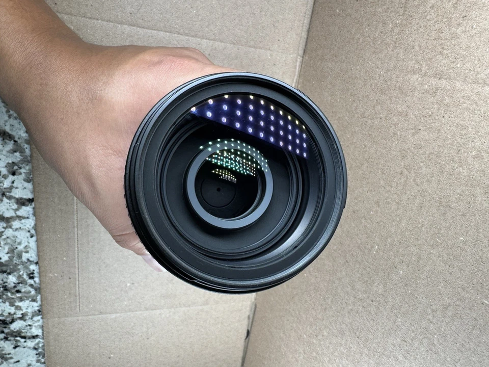 Nikon ED AF-S VR Nikkor 70-300mm f/4.5-5.6 G FX W/HOOD - Image 3 of 4