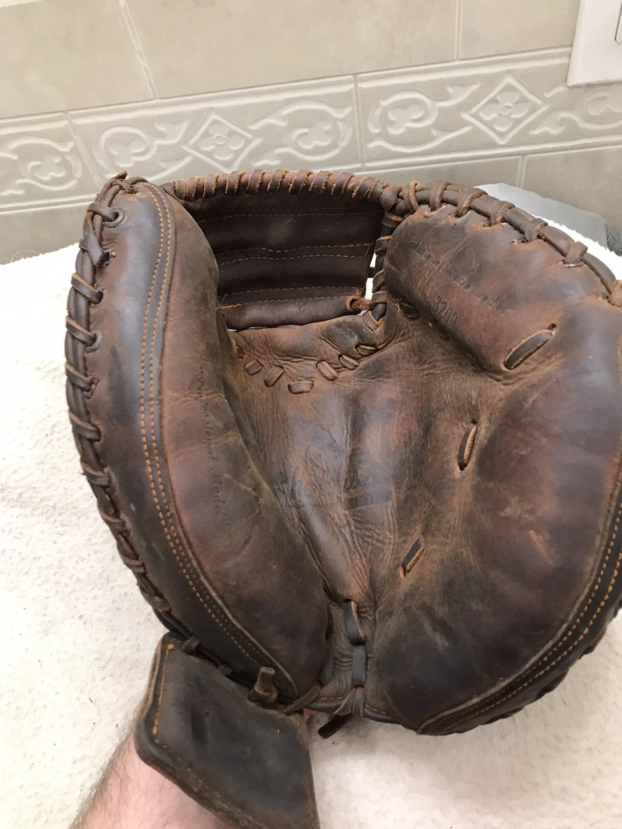 Shoeless joe best sale catchers mitt
