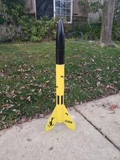 Upscale Scamp Model Rocket Kit, 30" tall, 2.2" dia., 29mm motor mount.