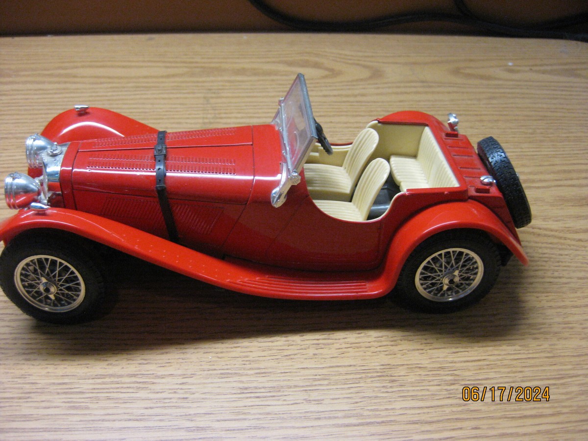 1/18 1937 JAGUAR SS 100, IN RED W/TAN SEATS, BY BURAGO , NO BOX | eBay