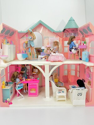 Vintage Barbie Dream House 1995 Victorian Dollhouse Fully
