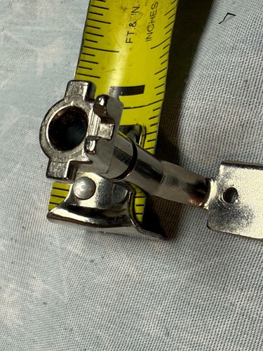 Bernina Old Style No. 508 Gathering Presser Foot - Picture 3 of 7