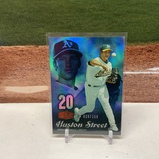 2006 Flair Showcase #132 Huston Street Legacy Blue #/150 Athletics