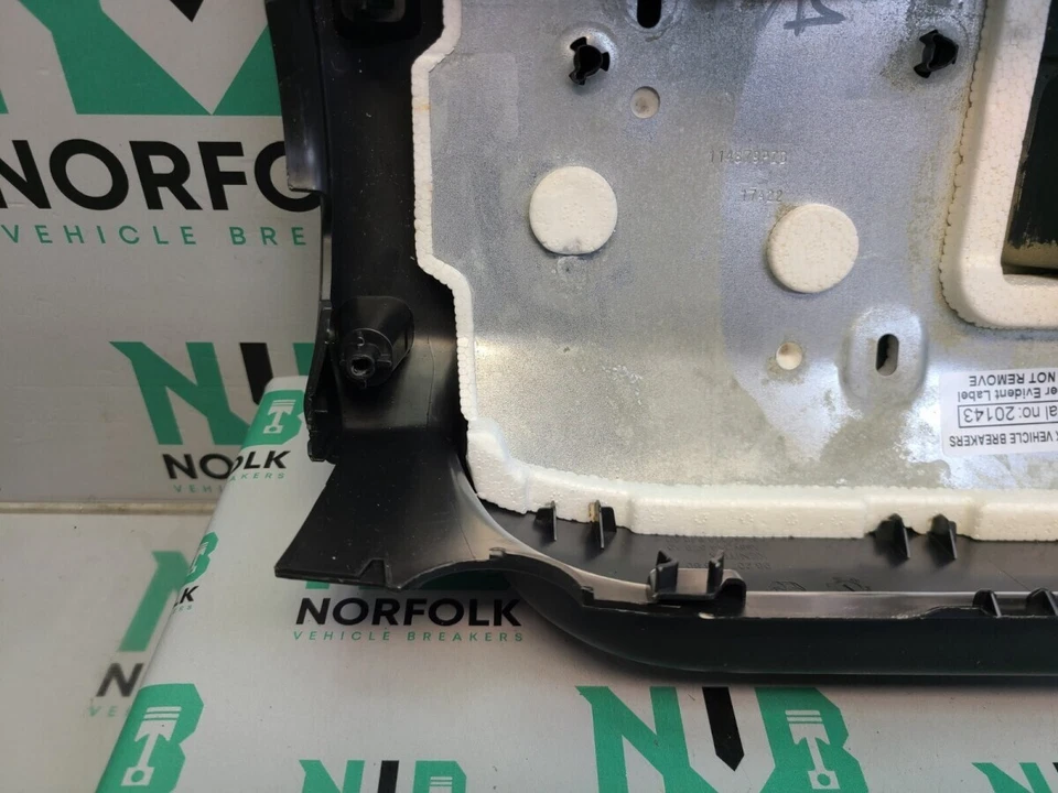 Peugeot 2008 P24 Steering Column Trim 9820775680 - Image 2 of 4