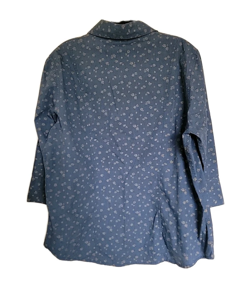 Blusa para mujer North Crest abotonada L azul floral mangas 3/4 Foto 2 de 3