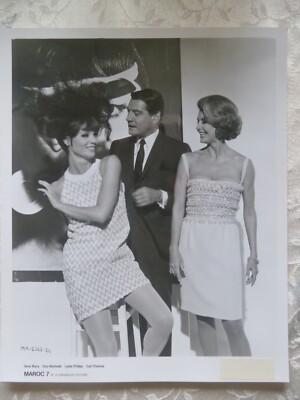 MAROC 7 8x10 b/w Press Photo / Gene Barry, Elsa Martinelli & Cyd Charisse
