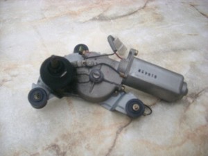 KIA Carens 1 und  2 Heckscheibenwischermotor