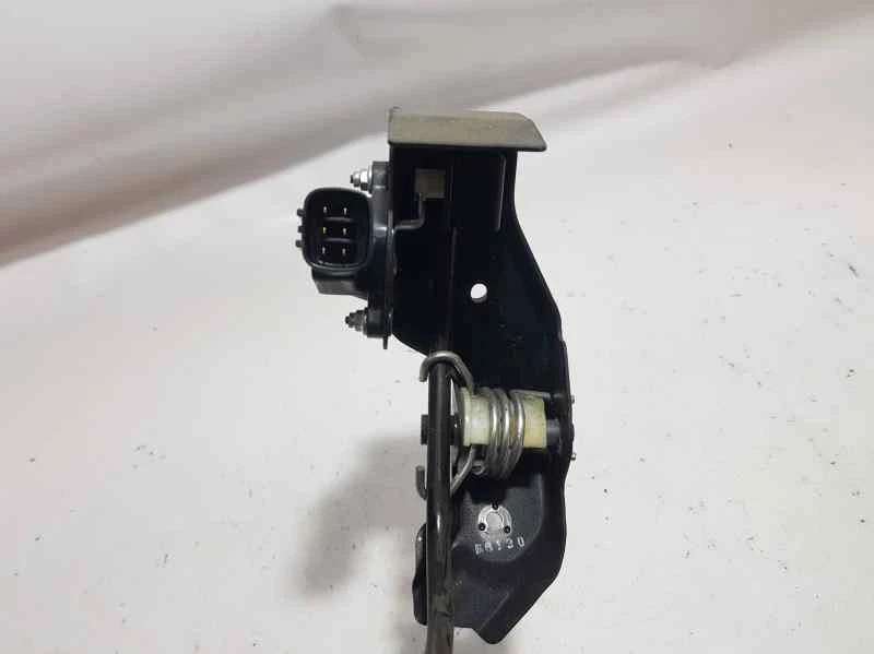 8928152021 gaspedal für TOYOTA COROLLA (E12) 1.4 D-4D SOL COMPACT 2001 4468898 Foto 2 de 4