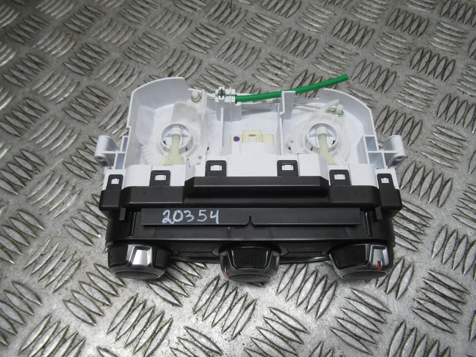 2020 NISSAN MICRA IG-T K14 MK5 5DRS HATCH A/C HEATER CLIMATE CONTROLS REF20354 - Image 2 of 4