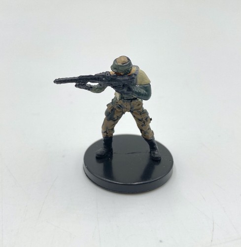 MINT - Star Wars Miniatures - Rebel Marksman #20 - KOTOR