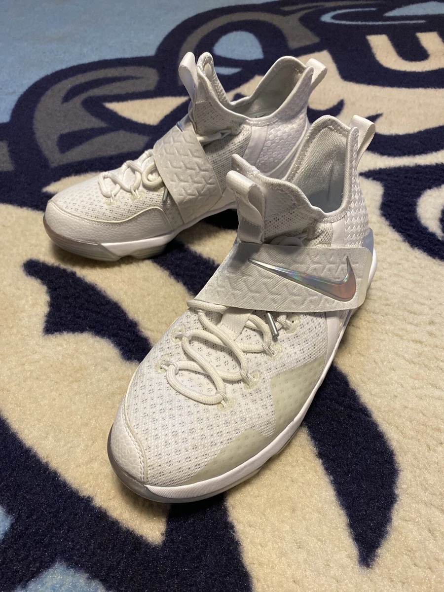 Lebron gym shoes cheap