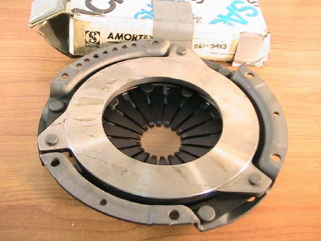 Cubierta de placa de presión de embrague para Audi Fox Volkswagen VW Dasher nueva 1974-1980 Foto 2 de 4