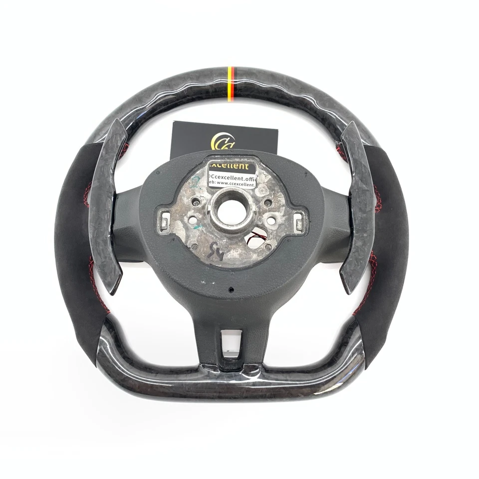 Volante de fibra de carbono apto para Volkswagen MK6 Golf 6 R GTI Jetta 2008-2014 Foto 2 de 4