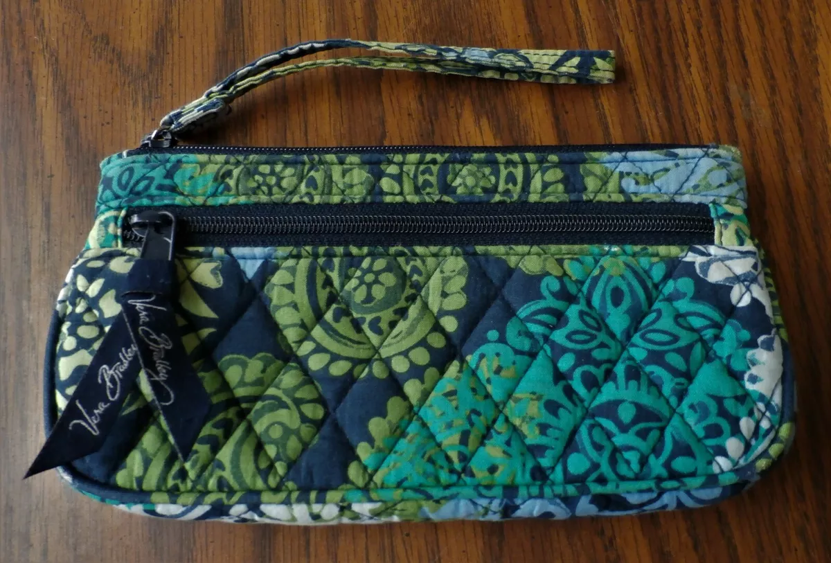 Retired VERA BRADLEY Front Zip Wristlet CARIBBEAN SEA Navy Blue Green CC  Pockets