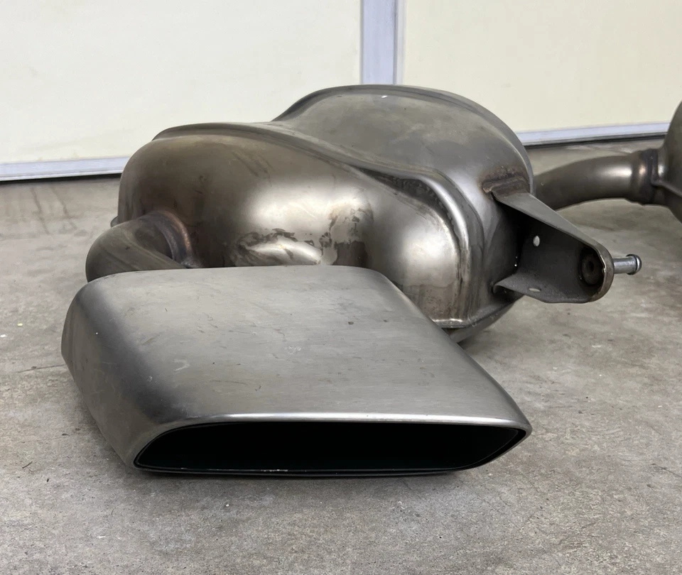 17-24 Porsche Macan 2.0L Rear Left & Right Exhaust Muffler Tip Assembly Set OEM - Image 3 of 4