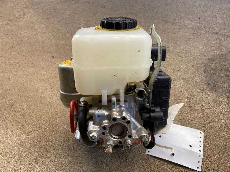 Toyota 4 Runner ABS 2010-2019 conjunto de actuador de freno antibloqueo y bomba OEM Foto 2 de 4
