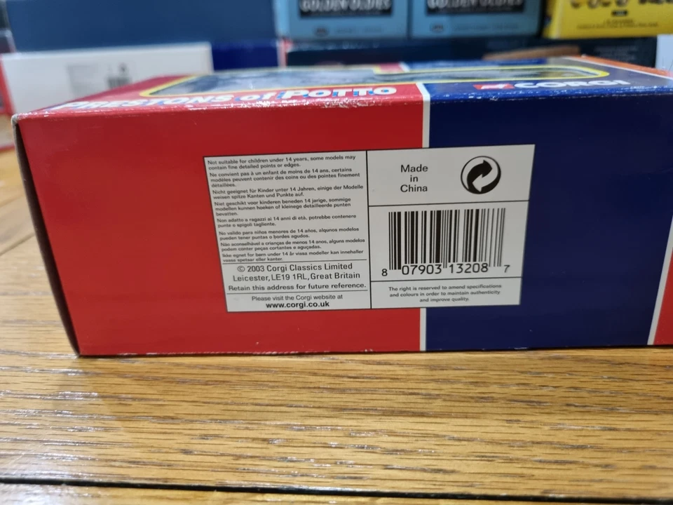 CORGI MODERN TRUCK DAF XF SPACE CAB PRESTONS OF POTTO CC13208 - Image 2 of 4