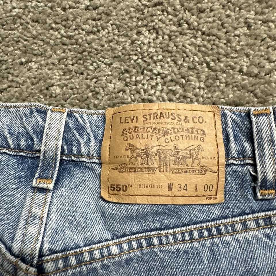 Vtg 90s Levi's 550 White Tab Shorts Sz 34W 10L Denim Made in USA 100% Cotton Men - Image 4 of 4