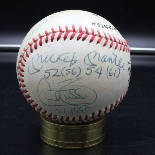 Willie Mays/Mickey Mantle +3 Signed Baseball Auto 50 HR Club PSA/DNA ZJ21301