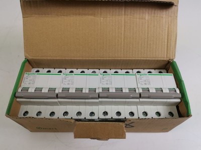 Schneider Electric OSMC65H3D6 4pc Circuit Breaker