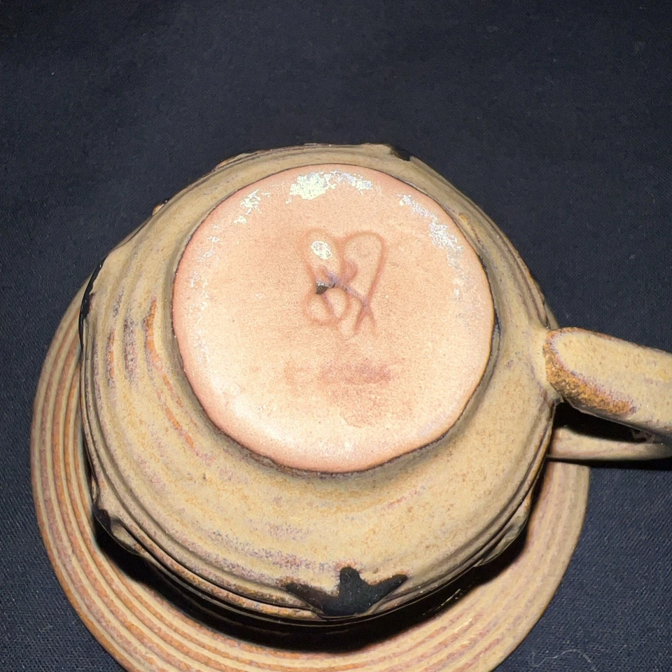 Prim Tea Cup Crow Honey Jar Glazed Ceramic Crow & Stars Ribbed Brown Sauce - Image 4 of 4