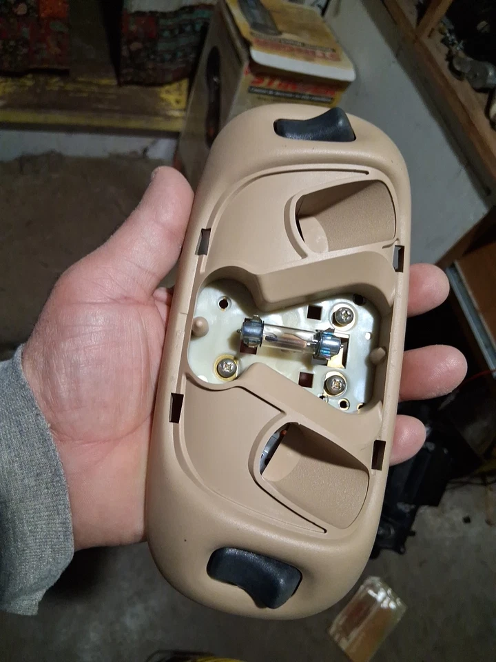 Ford F150 F250 F350 Excursion 1992-2002 techo superduty cúpula mapa ligero beige OEM Foto 2 de 4