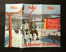 ALPINE VALLEY Vintage 1960s Ski Brochure Milford MICHIGAN Resort Souvenir Travel