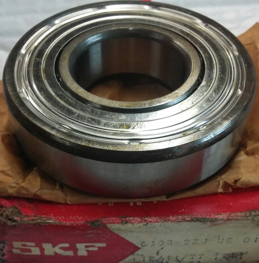 Foto 1 di 2