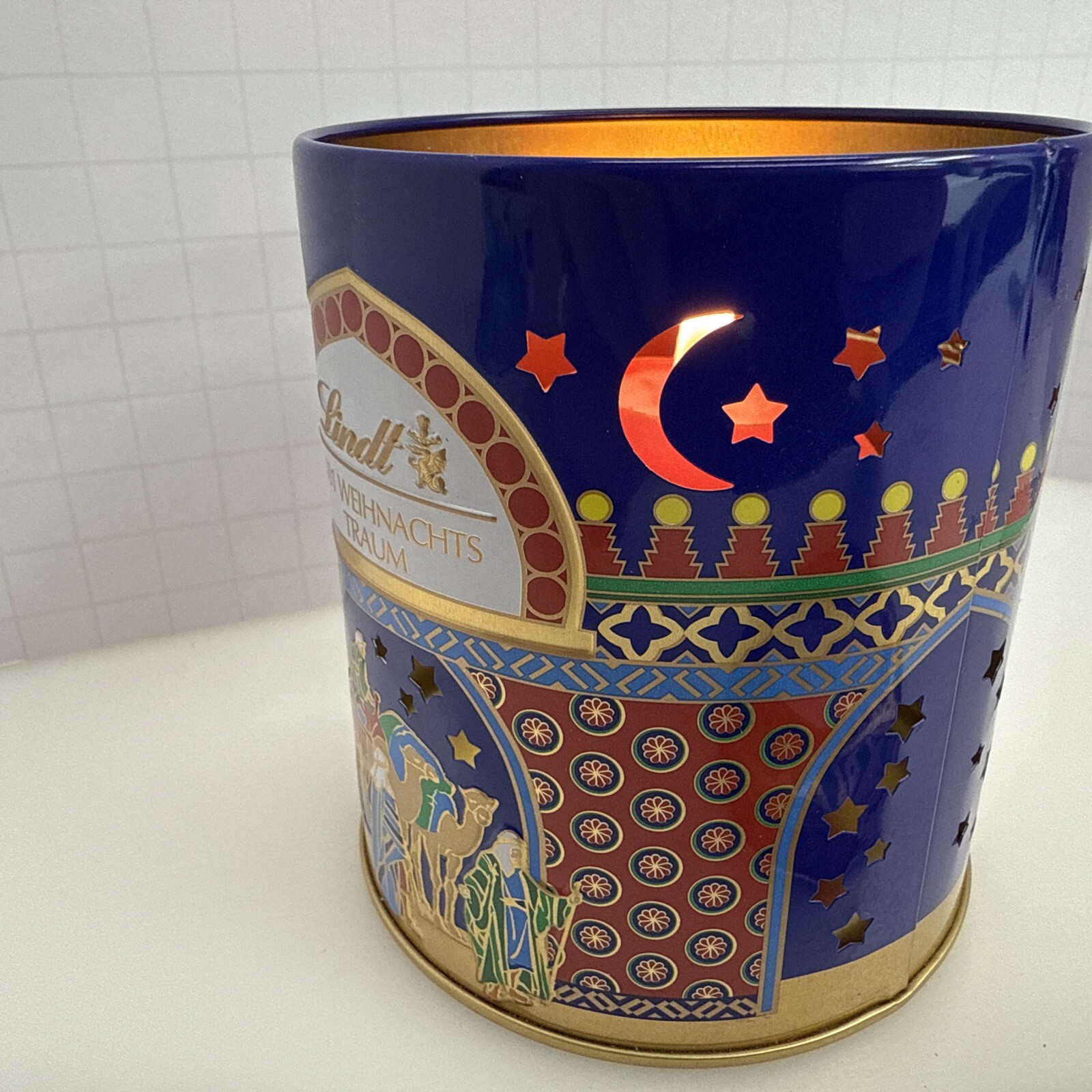 Lindt & Sprungli Chocolate Tin Christmas Wise Men Empty Decor Tea Light