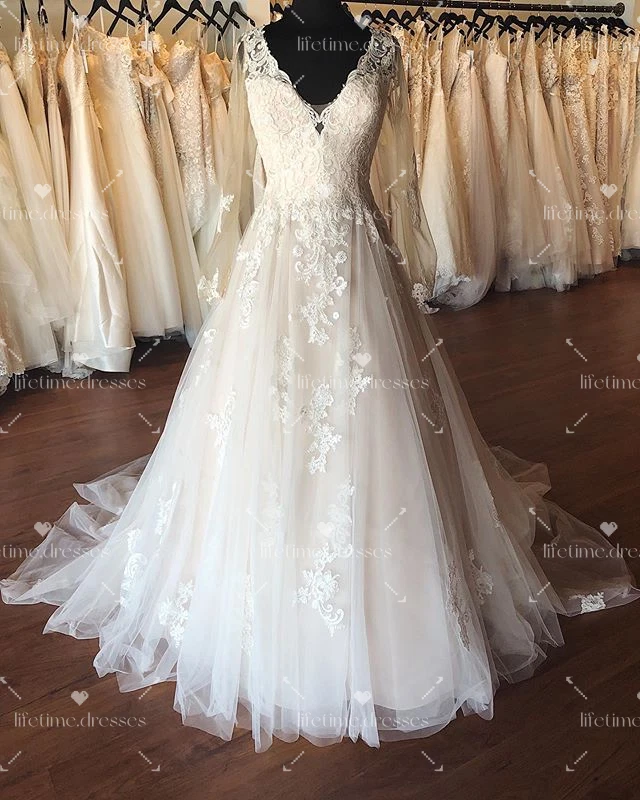 V Neck Wedding Dresses White Ivory Beach Boho Elegant Dreamy Tulle Bridal Gowns - Image 3 of 4