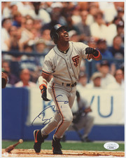 2020 Leaf Memorabilia Vault 12