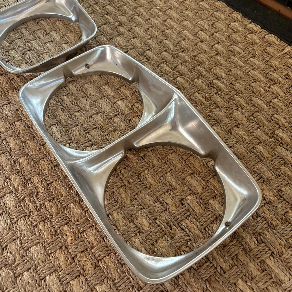 1972 1973 PONTIAC SAFARI,CATALINA, GRANDVILLE, ОРИГИНАЛЬНЫЙ ОБОДОК ФАРЫ Б/У - Изображение 2 из 4