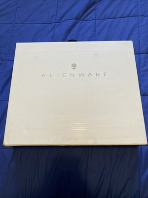 Alienware M17 R2 EMPTY BOX Only