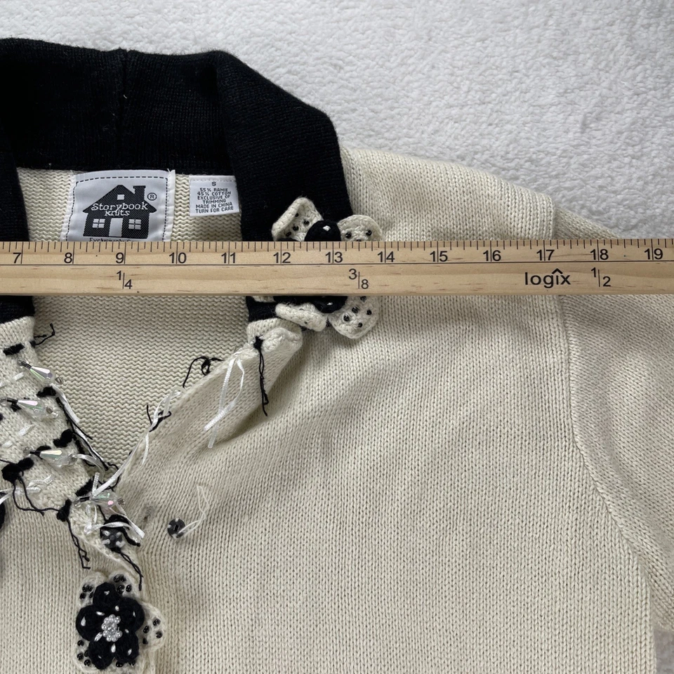 JUEGO DE CÁRDIGAN VINTAGE CUENTOS TEJIDOS 2 PIEZAS CUENTAS BEIGE CLARO TALLA S Foto 4 de 4